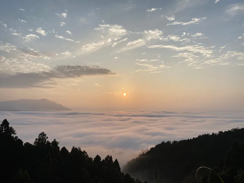 油羅山第三登山口